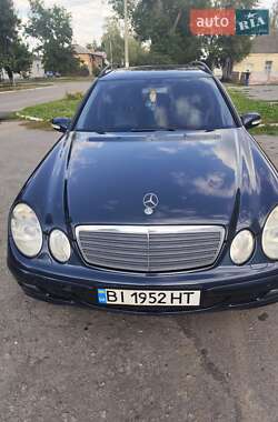 Универсал Mercedes-Benz E-Class 2005 в Хороле