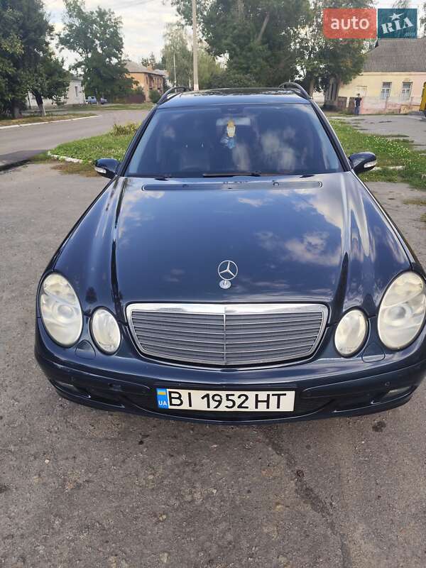 Mercedes-Benz E-Class 2005