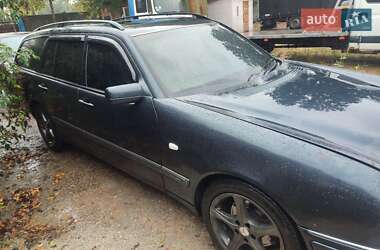 Универсал Mercedes-Benz E-Class 1998 в 