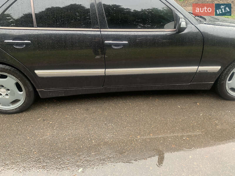 Седан Mercedes-Benz E-Class 2000 в Андрушівці фото 8 Седан Mercedes-Benz E-Class 2000 в Андрушівці