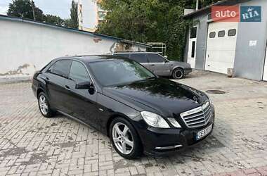 Седан Mercedes-Benz E-Class 2011 в 