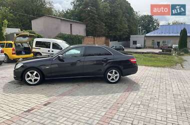 Седан Mercedes-Benz E-Class 2011 в 