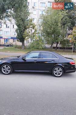 Седан Mercedes-Benz E-Class 2013 в 