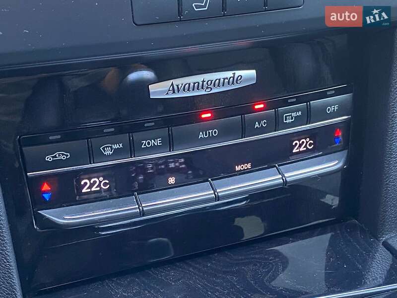 Универсал Mercedes-Benz E-Class 2010 в Киеве