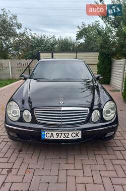 Седан Mercedes-Benz E-Class 2002 в Любарі