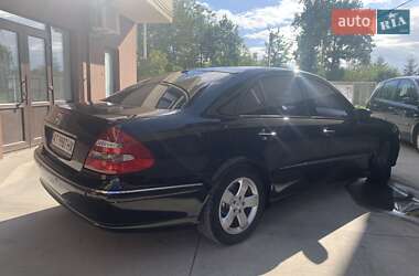 Седан Mercedes-Benz E-Class 2005 в 