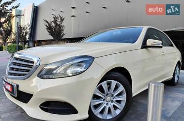 Седан Mercedes-Benz E-Class 2013 в Киеве