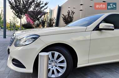 Седан Mercedes-Benz E-Class 2013 в 