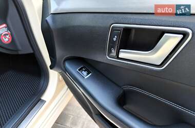 Седан Mercedes-Benz E-Class 2013 в 