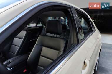 Седан Mercedes-Benz E-Class 2013 в 