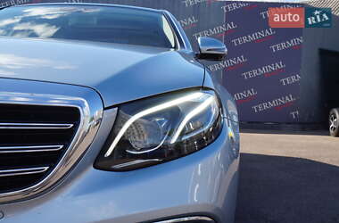Седан Mercedes-Benz E-Class 2016 в 