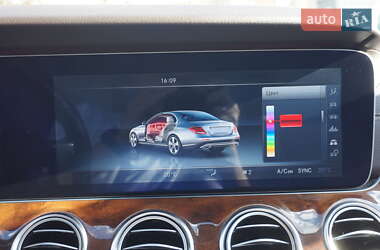 Седан Mercedes-Benz E-Class 2016 в 
