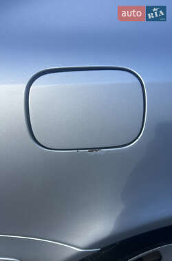 Седан Mercedes-Benz E-Class 2005 в  фото 12 Седан Mercedes-Benz E-Class 2005 в