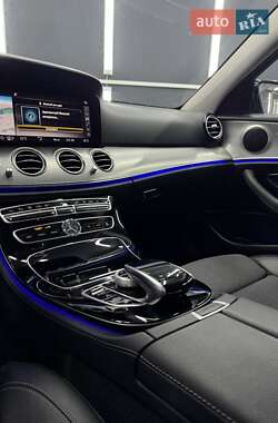 Универсал Mercedes-Benz E-Class 2019 в 