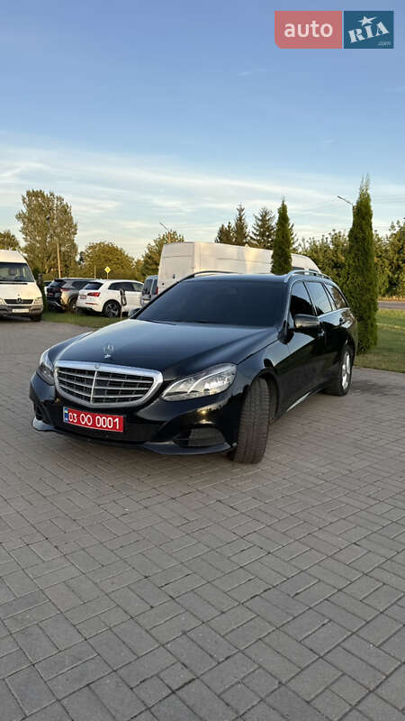 Универсал Mercedes-Benz E-Class 2015 в Нововолынске