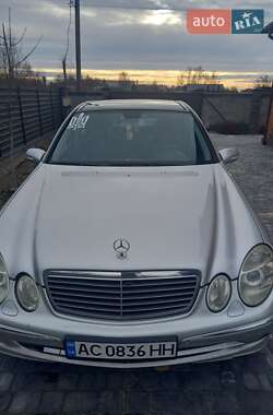Седан Mercedes-Benz E-Class 2004 в 