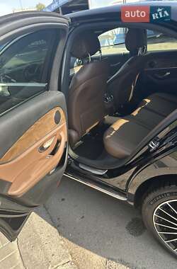 Седан Mercedes-Benz E-Class 2018 в 
