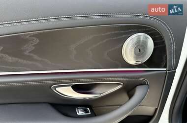 Седан Mercedes-Benz E-Class 2022 в 