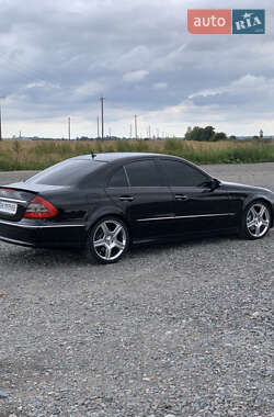 Седан Mercedes-Benz E-Class 2006 в  фото 10 Седан Mercedes-Benz E-Class 2006 в