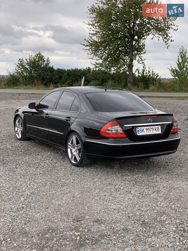 Седан Mercedes-Benz E-Class 2006 в Нововолынске фото 15 Седан Mercedes-Benz E-Class 2006 в Нововолынске