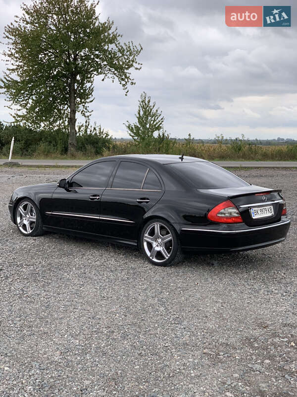 Седан Mercedes-Benz E-Class 2006 в Нововолынске фото 16 Седан Mercedes-Benz E-Class 2006 в Нововолынске