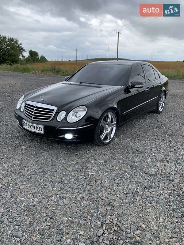 Седан Mercedes-Benz E-Class 2006 в Нововолынске фото 20 Седан Mercedes-Benz E-Class 2006 в Нововолынске