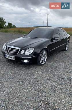 Седан Mercedes-Benz E-Class 2006 в  фото 20 Седан Mercedes-Benz E-Class 2006 в
