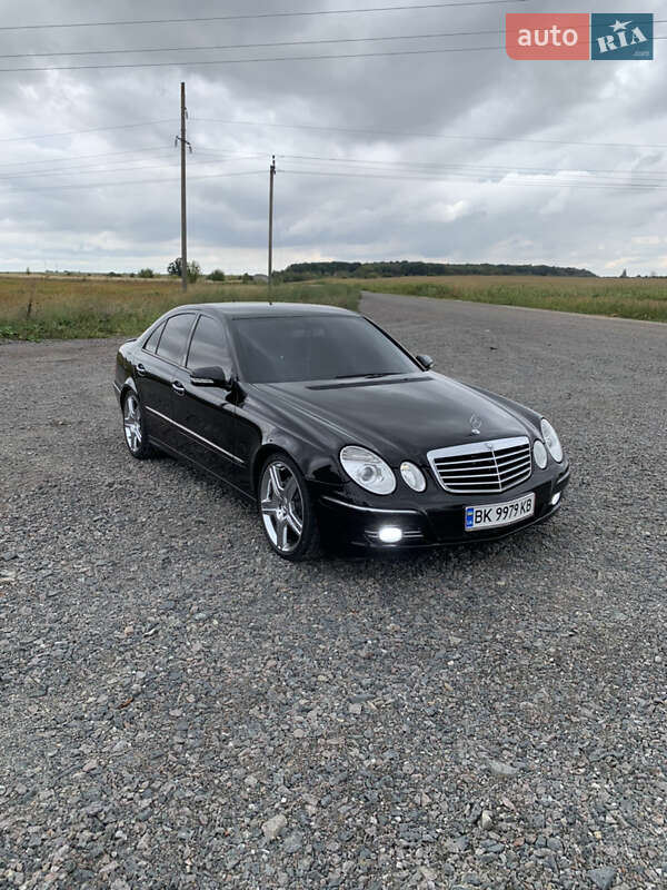 Седан Mercedes-Benz E-Class 2006 в Нововолынске фото 21 Седан Mercedes-Benz E-Class 2006 в Нововолынске