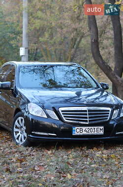 Седан Mercedes-Benz E-Class 2012 в 