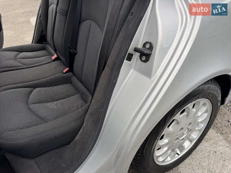 Універсал Mercedes-Benz E-Class 2006 в Тернополі