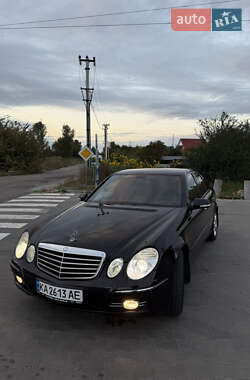Седан Mercedes-Benz E-Class 2007 в Ворзеле