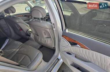 Седан Mercedes-Benz E-Class 2002 в 