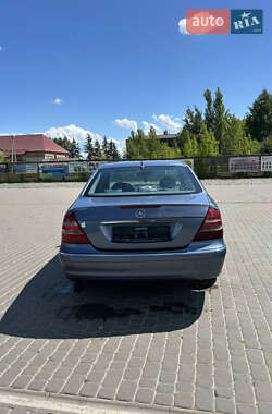Седан Mercedes-Benz E-Class 2005 в 