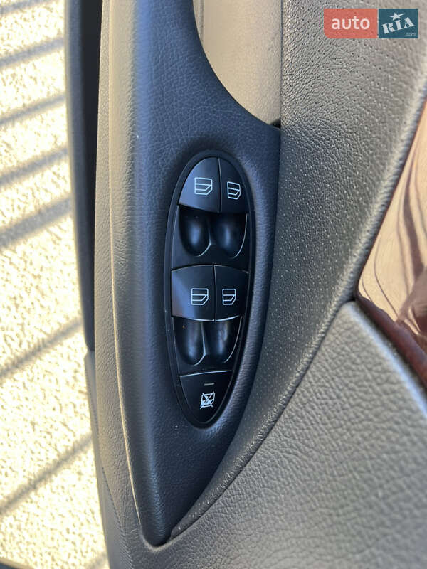 Универсал Mercedes-Benz E-Class 2003 в Чернигове