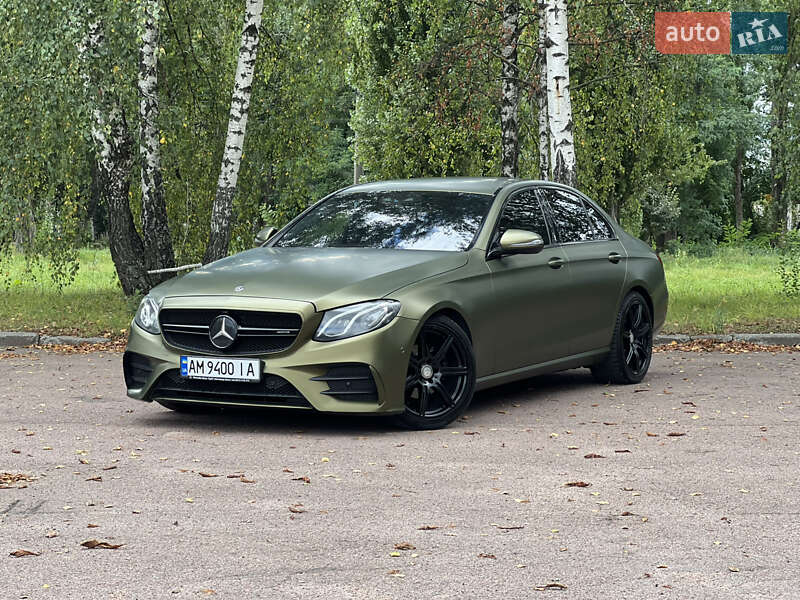 Mercedes-Benz E-Class 2016