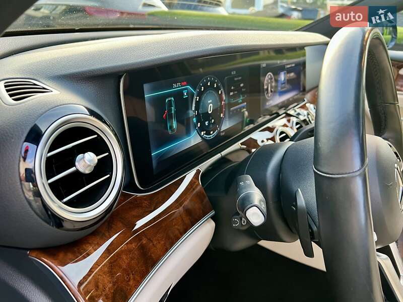 Седан Mercedes-Benz E-Class 2019 в Киеве