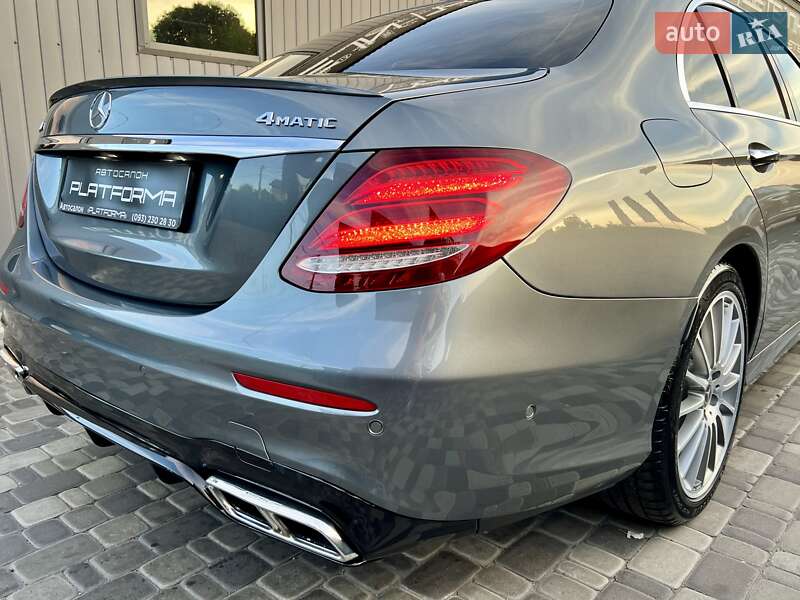 Седан Mercedes-Benz E-Class 2019 в Киеве