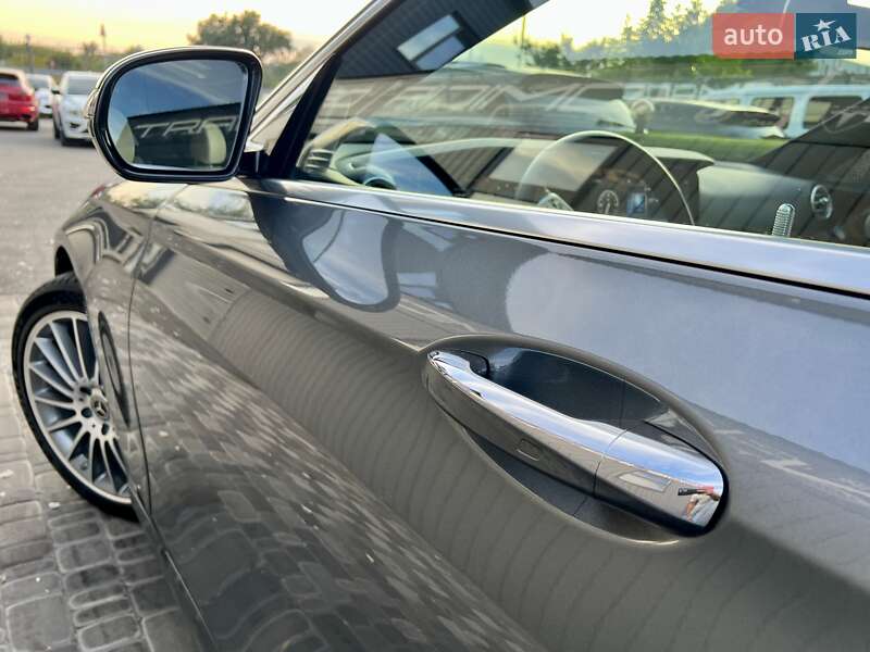 Седан Mercedes-Benz E-Class 2019 в Киеве