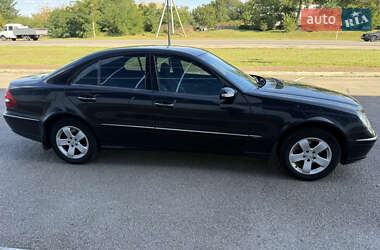 Седан Mercedes-Benz E-Class 2004 в 