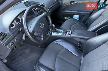 Седан Mercedes-Benz E-Class 2004 в 