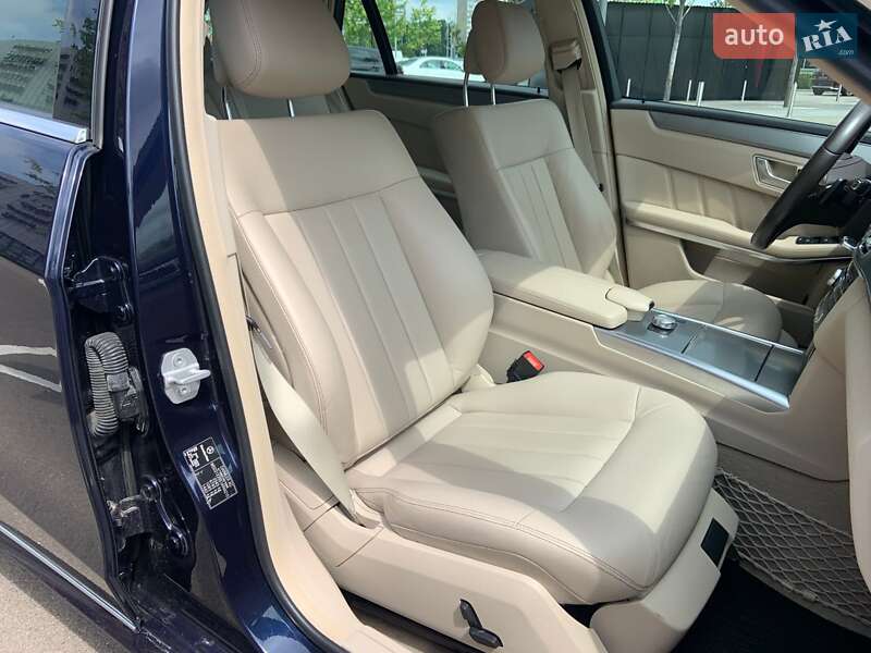 Универсал Mercedes-Benz E-Class 2014 в Киеве