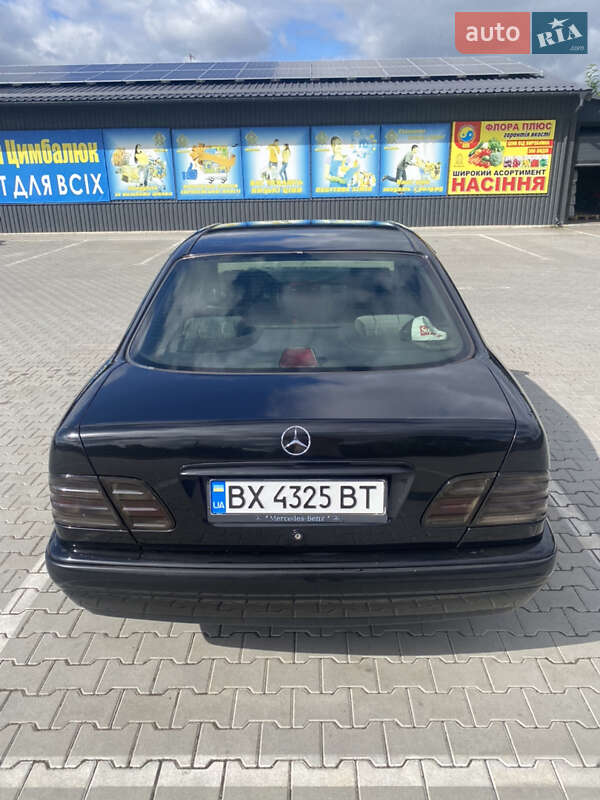 Седан Mercedes-Benz E-Class 1997 в Києві фото 4 Седан Mercedes-Benz E-Class 1997 в Києві