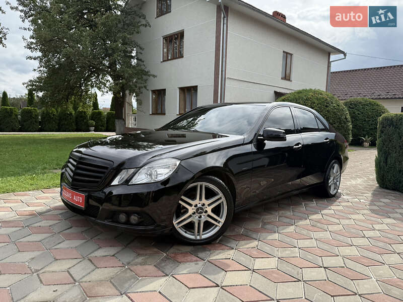 Седан Mercedes-Benz E-Class 2009 в Коломые