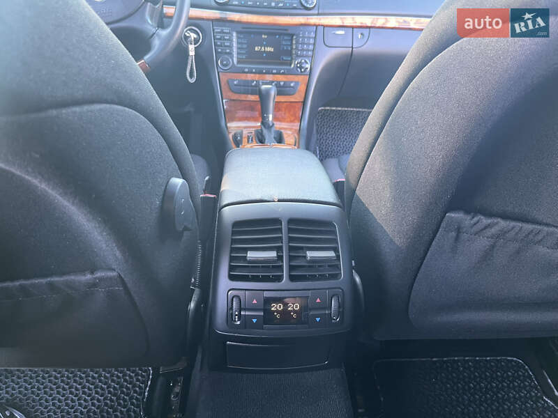 Седан Mercedes-Benz E-Class 2007 в Ивано-Франковске фото 30 Седан Mercedes-Benz E-Class 2007 в Ивано-Франковске