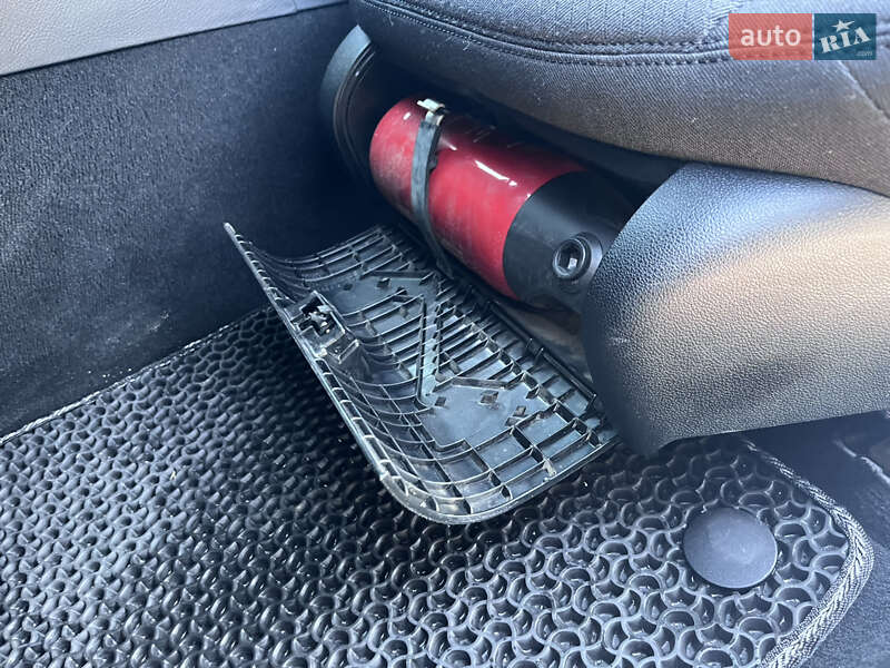 Седан Mercedes-Benz E-Class 2007 в Ивано-Франковске фото 40 Седан Mercedes-Benz E-Class 2007 в Ивано-Франковске