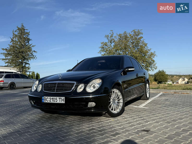 Седан Mercedes-Benz E-Class 2004 в Виннице