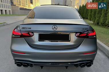 Седан Mercedes-Benz E-Class 2022 в 