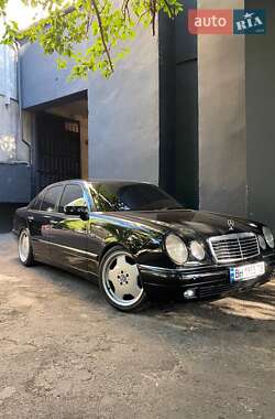 Седан Mercedes-Benz E-Class 1999 в Одессе