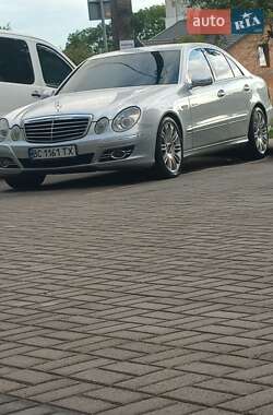 Седан Mercedes-Benz E-Class 2008 в 