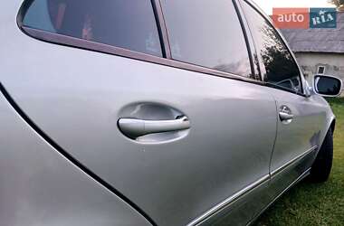 Седан Mercedes-Benz E-Class 2008 в 